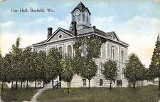 City Hall Bayfield WI Wisconsin Gateway to the Apostle Islands Vtg Postcard G6 picture