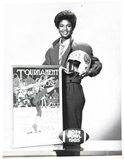 ROSE BOWL 1985 Vintage NBC Press Photo Tournament of Roses Queen K. Kaye Smith picture