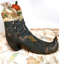 Pearson's Simply Primitive Halloween Witch's Boots w/ Mouse & Pumpkin Folk Art picture