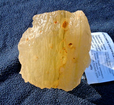 Libyan Desert Glass Meteorite Tektite impact specimen( 2480 crt) Natural Hole picture