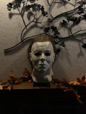 Vintage Cinema Secrets 1999 Michael Myers The Shape Halloween Mask picture