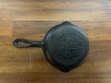 Griswold Cast Iron #3 Skillet Large Block Logo 709B Sits Flat No Spin Erie USA picture