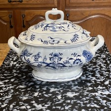 BLUE DANUBE BLUE ONION SOUP TUREEN WITH LID Excellent condition  11.75