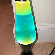 Vintage 1990's LAVA LAMP Wax 8403 ORIGINAL IN BOX with manuals bulb picture