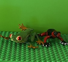 Safari LTD Poison DART FROG and Red Eye Tree Frog Animal Figure 1990s Vintage picture
