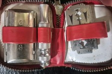 Vtg 1970s GILLETTE Safety Razor Travel Shaving Kit Red Case Platinum Plus picture