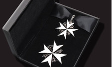 2pcs UK Knights Commander's Cross Medals The Order of St. John with Case Replica picture