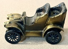 VTG 1974 Banthrico Chicago Metal Coin Bank 1906 Oldsmobile Car Antique picture