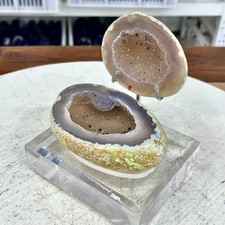 1.58LB Uruguay's natural colored crystal treasure trove gathers wealth and vital picture