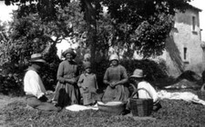 Farmers Praying After Dinner Abruzzo Italy 1910-20 OLD PHOTO picture