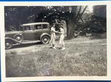 1929-30 Ford Model A Roadster ? Woman Driver Vintage Auto Photo Original picture