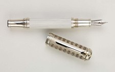 Montblanc Gaius Maecenas fountain pen picture