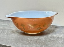 Pyrex Vintage Early American Cinderella Mixing Bowl 4 Quart #444 Brown Gold EUC picture