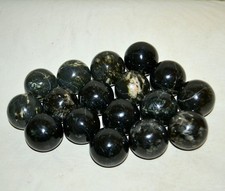 17 PCS LOT Black Green Serpentine Spheres from Argentina * Bulk Wholesale * rare picture