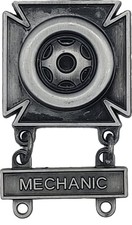 U.S. Army DRIVER BADGE Pin MECHANIC BAR TAB | Automotive or Allied Vehicles picture