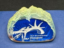 WDCC Maleficent Dragon Arribas Crystal 1999 Disneyland GWP Exclusive Rare picture
