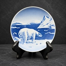 Vintage Royal Copenhagen 4366 Polar Bear Greenland Blue Porcelain Dish 4.5