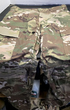 ARMY ISSUE COMBAT FLAME RESISTANT, ADVANCED PANTS SIZE: M R picture