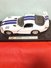 Model car-1/18 1997 Dodge Viper-GTS-S picture