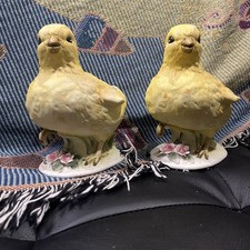 TWO (2) LEFTON KW2925 Porcelain Baby Chick Chickens Plater Figurine 6