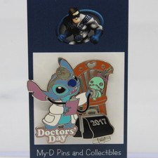 B5 Disney Parks LE Pin Doctor's Day 2017 Lilo & Stitch Scrump Bag Hinged picture