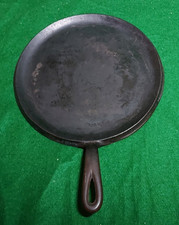 Vintage Wagner Cast Iron Round Griddle 10.25