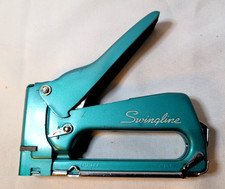 1960's SWINGLINE 101 TEAL Staple Gun High Compression/built In Staple Extractor picture