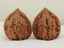 Vermilion Bird Walnut Pair 40mm (Zhu Que) WW-00035 picture