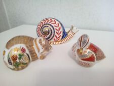 Royal Crown Derby Figurines Paperweight English Bone China Set (2 Gold Buttons)  picture