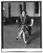 Photo:Virginia Hume 1923 seated portrait in hall plaid skirt picture