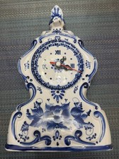RARE VTG GZHEL RUSSIAN PORCELAIN CLOCK HAND PAINTED SIGNED picture