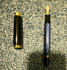 Pelikan M800 18k Gold Nib (F) Blue Edition picture