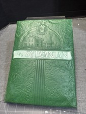 William Penn High School 1952 Senior Class Yearbook Harrisburg, Pa. picture
