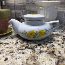 The Toscany Tea Pot with Yellow Lilies Made in Japan picture