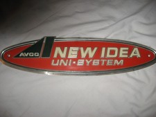 New Idea Uni-System Vintage Farm Implement Emblem Plaque Aluminum Excellent picture