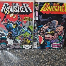 Marvel Comics The Punisher Comic Book Lot #31 #32 (1990) English Color picture