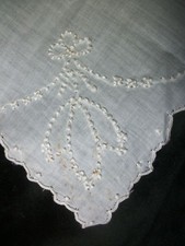 Vintage Embroidery Hankie French Knot Handkerchief Vintage Emb Hanky 1151 picture