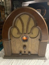 Philco Model 70 Radio-Needs Repair picture
