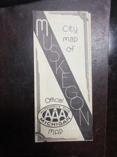 Vintage City of Muskegon Michigan travel road map 1940's Automobile Ephemera AAA picture