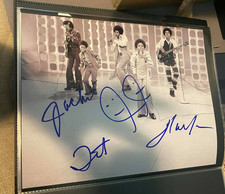 THE JACKSON 5 SIGNED Autographed 11X14 PHOTO MARLON TITO JACKIE JERMAINE picture