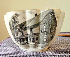 ANTIQUE 1889 HUDSON, MASS / MA-SOUVENIR PORCELAIN BOWL, SOLON WOOD BUILDING 1841 picture