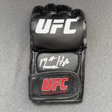 Matt Hughes Signed MMA Glove COA JSA UFC Signed Glove HoF picture