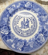1932 Wedgwood DAR Washington Bicentennial Plate Daughters American Revolution picture