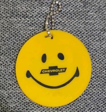 Plastic Chevrolet Chevy Car Vintage Advertising Keychain Yellow Smiley Face 3