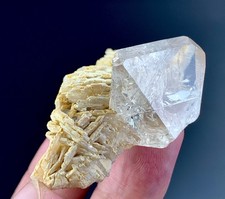 134 Carat Natural Topaz Crystal Specimen From Pakistan picture