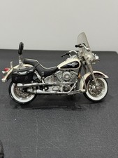 1993 Harley-Davidson FLSTN Heritage Softail – Maisto 1:18 Die-Cast ( (NJL029559) picture