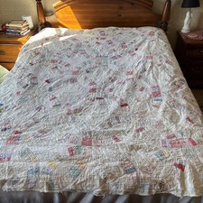 1930s-1940s Feed Sack Double Wedding Ring Quilt Hand Stitched 80x82 As Is picture
