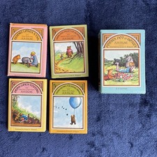Vintage 1968 Box Set 4 Mini Books Pooh's Pot O' Honey A.A. Milne Winnie the Pooh picture