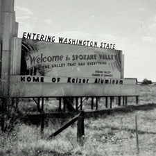 Vintage B&W Snapshot Photograph Welcome Sign Spokane Wa Aluminum Billboard picture