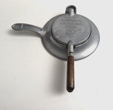 Vtg Nordic Ware Scandinavian Krumkake Iron Manual Metal w/ Wood Handles USA Xlnt picture